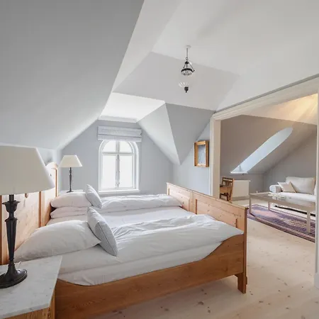 Aarosund Отель 4*