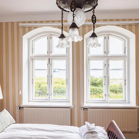 Aarosund Badehotel 4*